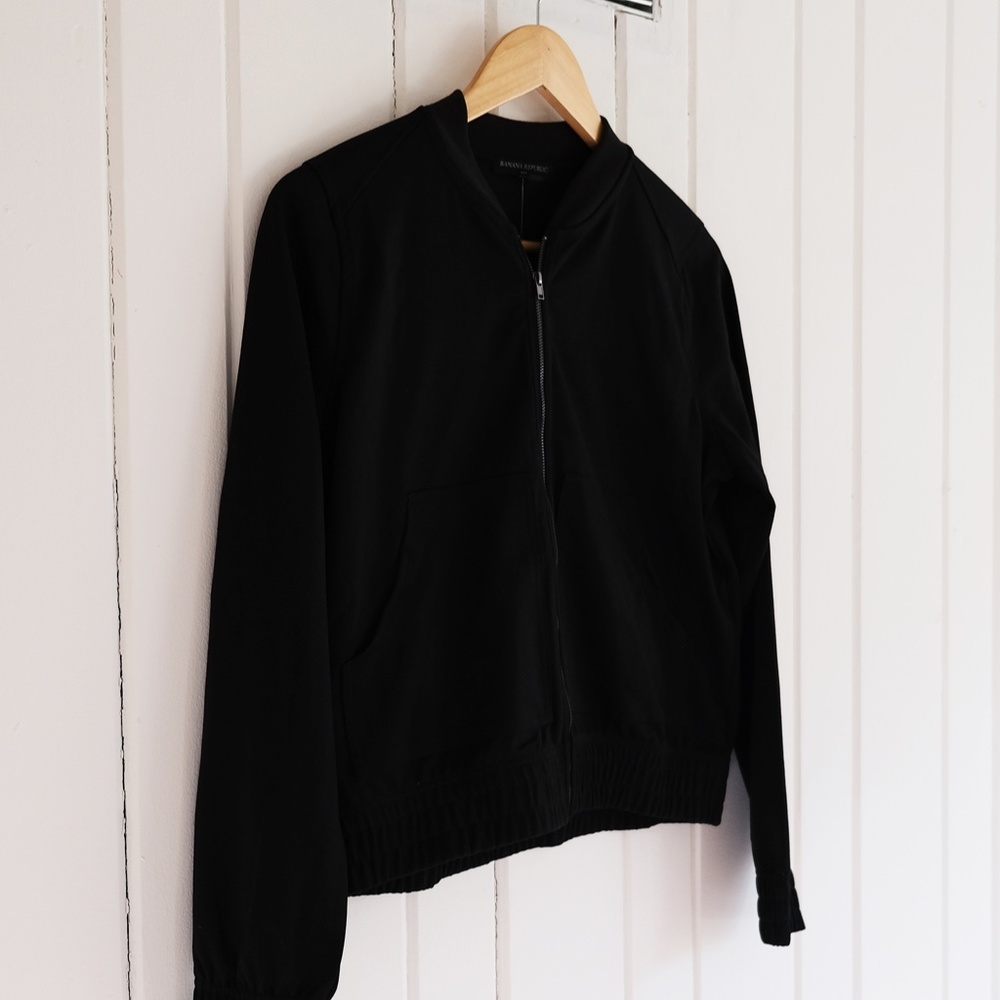 Midweight Bomber Jacket - Picture 2 of 4